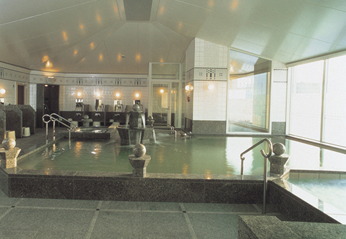 カルロビ・バリ・スパ（男性用）