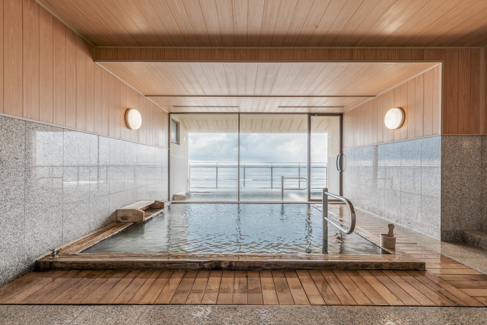 大浴場「花の湯」（女性用）