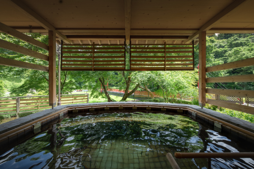 立湯露天風呂 「満天の湯・星」