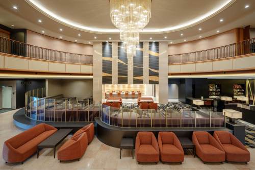 ロビー・フロント