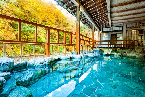 露天風呂「四万川の湯」