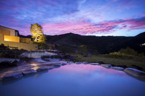 露天風呂「こまくさの湯」