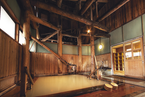 大浴場「白鐵の湯」