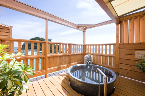 貸切露天風呂「海月の湯」