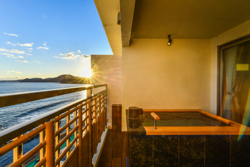 「陽海（はるみ）」客室露天風呂