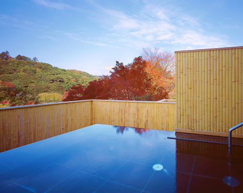 夕焼けの露天風呂