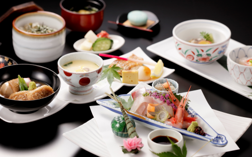 夕食（イメージ）