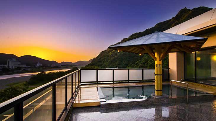 露天風呂「川の湯」