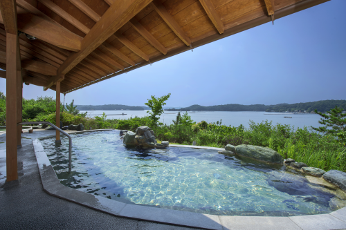 庭園露天風呂「朝なぎの湯」(男性用)