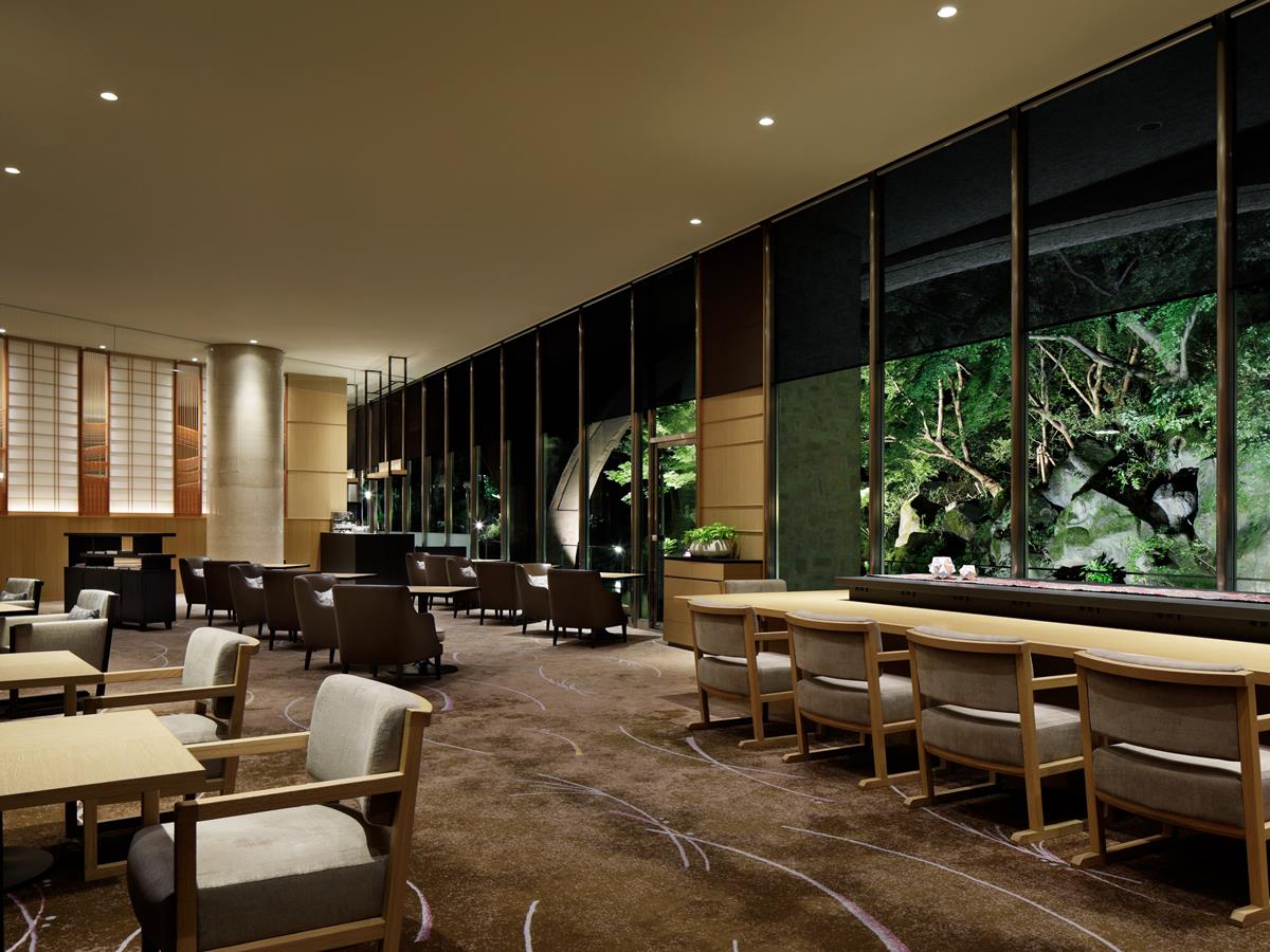 クラブラウンジ