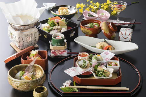 京懐石（一例・春イメージ）