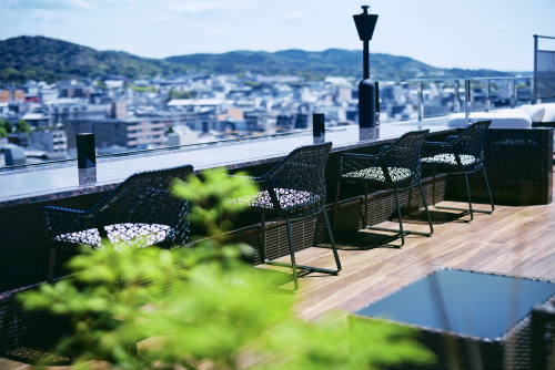 屋上空庭テラス