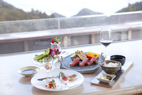 夕食（イメージ）