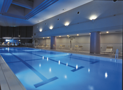 屋内プール（別料金）