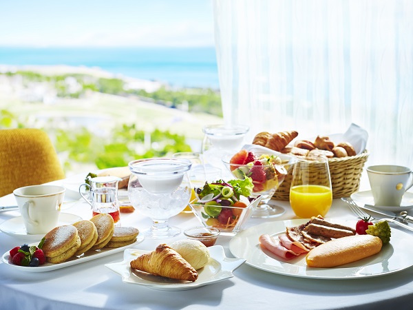 朝食ルームサービス（イメージ）