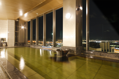 天然展望温泉（有料）