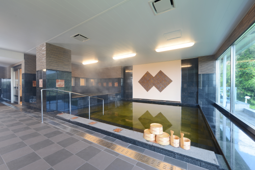 はちみつパール風呂「みなづきの湯」（女性用）