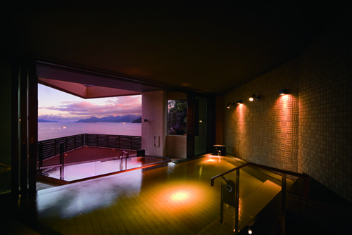 広島温泉「瀬戸の湯」露天風呂