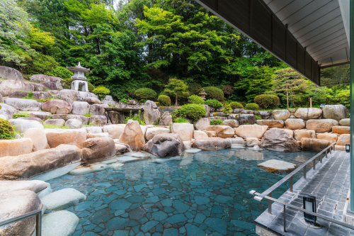 神話の湯・露天風呂