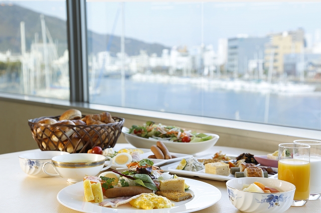 朝食バイキング（イメージ）