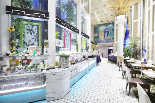 レストラン「グリーンハウス」