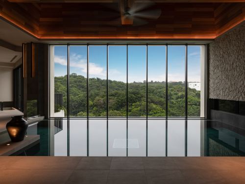 室内プール